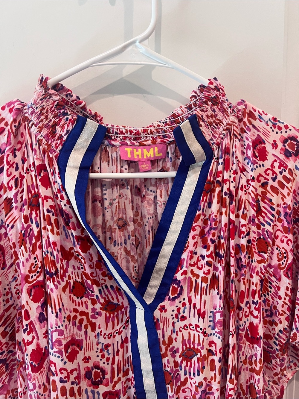THML Pink and Red Printed Blouse with Blue Trim Size Large - Picture 11 of 16